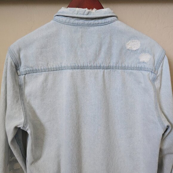 Zara Light Wash Relaxed Fit Distressed Denim Shirt Jacket Shacket - Picture 8 of 13